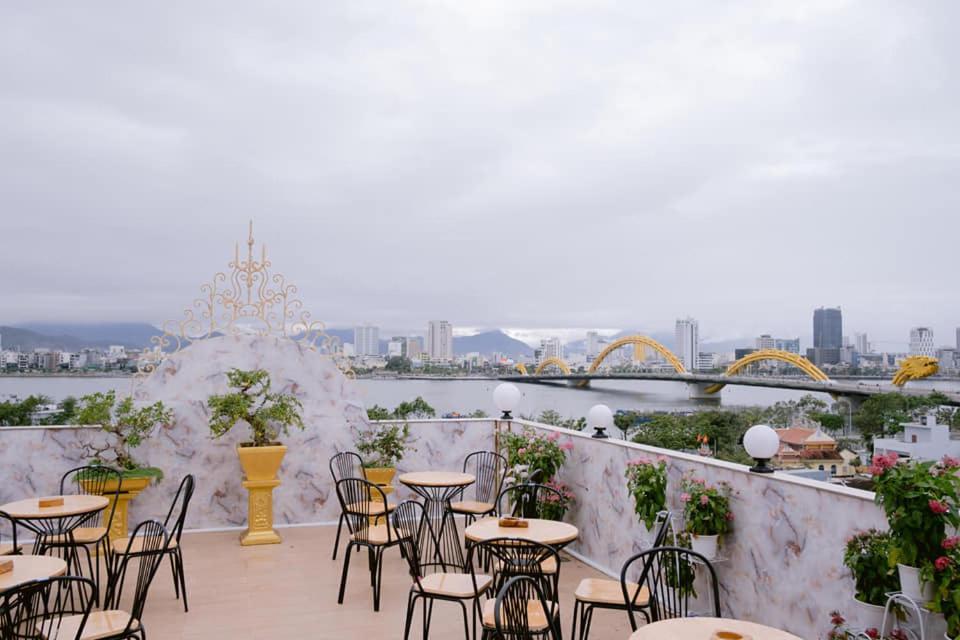 Dragon Hotel Near Dragon Bridge Da Nang Bagian luar foto