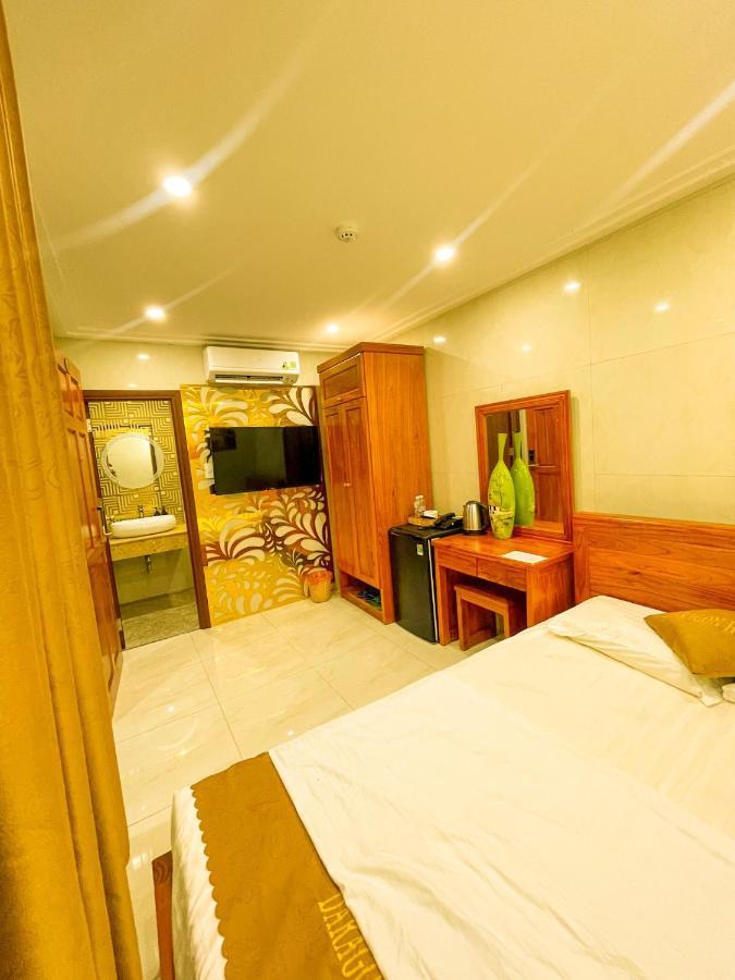 Dragon Hotel Near Dragon Bridge Da Nang Bagian luar foto
